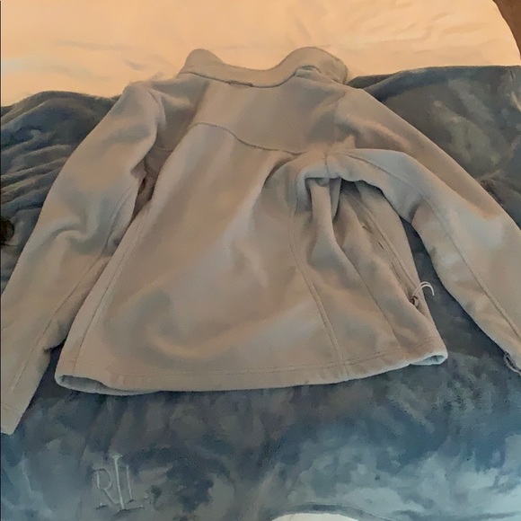 white columbia jacket - Picture 3 of 3